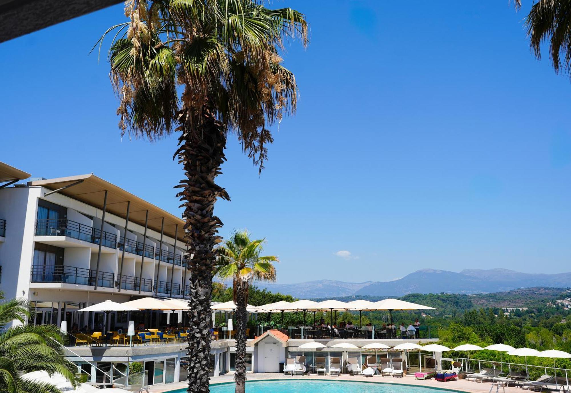 Double Room Pool View